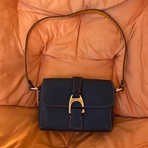 Small navy blue shoulder back Official Dooney & Burke